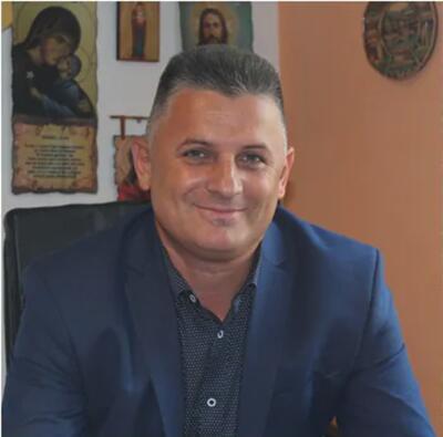 Un primar este cercetat pentru viol asupra soției și violență în familie/I-a fost pusă brățară electronică de monitorizare