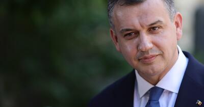 Eugen Tomac nu reuşeşte să strângă un Guvern acceptat de partide. „Partidele ne-au spus ce nu acceptă, dar nu ne-au spus ce ar accepta”