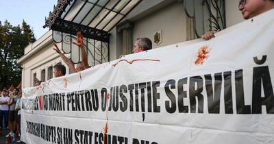 Protest la Cotroceni: Societatea civilă îl acuză pe Nicușor Dan de „trădare” în cazul șefului SPP
