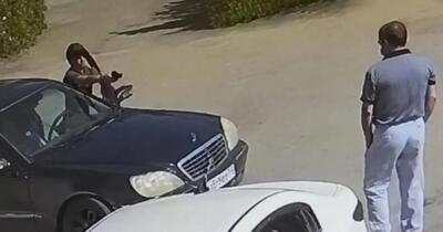 Priviți, rușii au început să se omoare între ei la benzinărie! / „Victima a fost împușcată în stomac și era mult sânge”