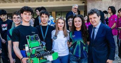 Elevii români au câștigat primele 4 locuri la Campionatul Mondial de robotică. Nicușor Dan: „România e mândră de voi”