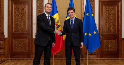 Bucureștiul, prima oprire a premierului moldovean Vasile Tofan: Discuții cheie despre energie și integrare UE