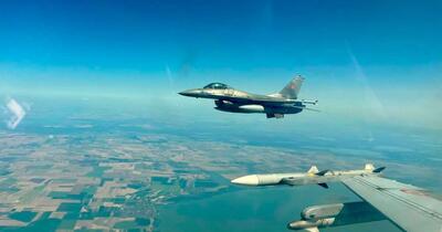Alertă la granița României: F-16 au monitorizat ținte aeriene, explozii în Ucraina