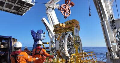 China a descoperit noi zăcăminte de petrol. Rezervele sunt estimate la o sută de milioane de tone