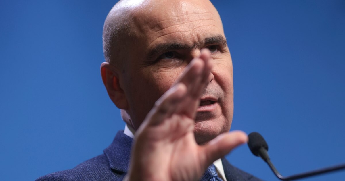 Mai mulți parlamentari neafiliați aleși pe listele AUR, SOS, POT și PSD s-au alăturat grupului PNL. Bolojan: „Avem o situație interesantă”