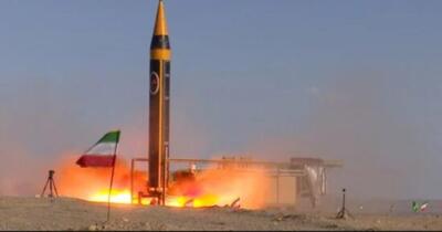 Două persoane au murit în Abu Dhabi, după interceptarea unei rachete iraniene. Alte trei, rănite