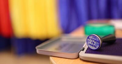 AUR pierde procente, dar rămâne pe primul loc în intențiile de vot ale românilor. PNL depășește PSD în opțiunile celor care ar merge sigur la vot