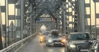 Circulația pe Podul Prieteniei Giurgiu-Ruse, reluată marți după finalizarea lucrărilor
