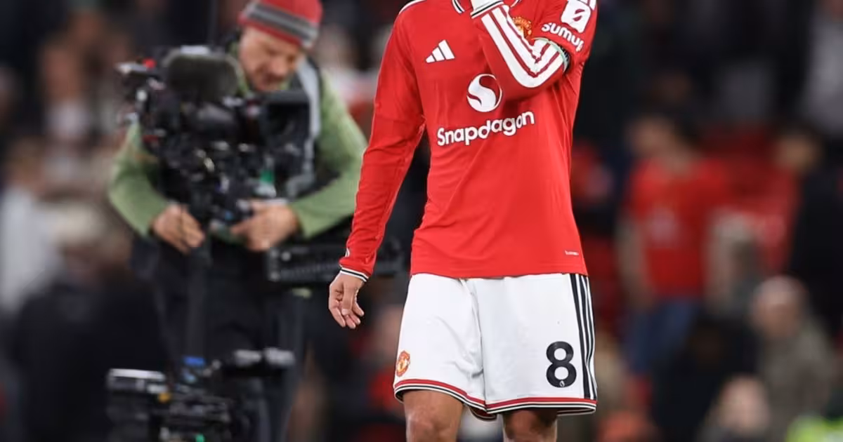 Bruno Fernandes, călcat de hoți după un meci de coșmar pentru Manchester United