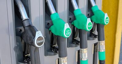 Americanii, în fața unui dezastru la pompă: prețurile combustibililor urcă necontrolat, în ciuda producției record de petrol a SUA