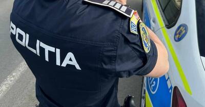 Polițist ziua, proxenet noaptea. Un „om al legii” a fost arestat pentru trafic de minori, spălare de bani și alte infracțiuni