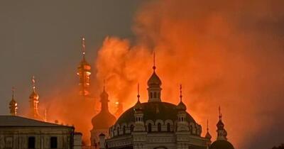 Rusia neagă că a lovit mănăstirea Pecerska Lavra din Kiev și susține că incendiul a fost provocat de o rachetă Patriot