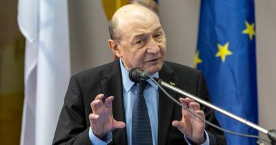 Băsescu apără decizia lui Nicușor Dan de a-l desemna pe Veștea premier, dar îi reproșează o greșeală. Ce îi transmite lui Bolojan