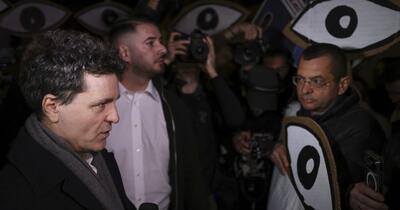 VIDEO Nicușor Dan, față în față cu protestatarii la Cotroceni: „Am de o sută de ori mai multe informații decât aveți dumneavoastră”