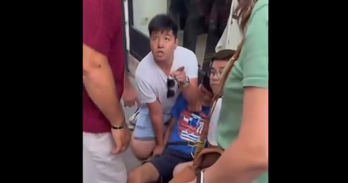 Turiști furioși, opriți să linșeze un român acuzat de furt pe Podul Rialto