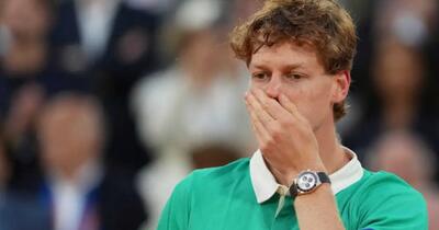 Sinner a devenit noul număr 1 mondial în tenis. Rivalul Alcaraz, deposedat de coroană la Monte Carlo