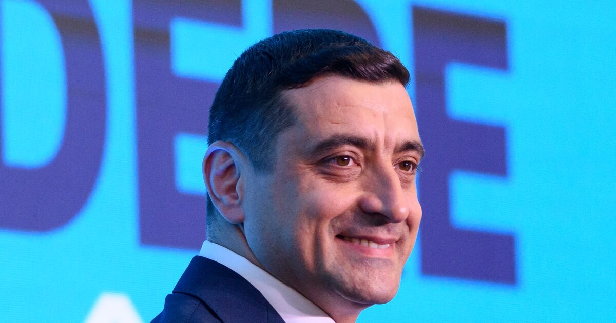 Sondaj CURS: AUR atinge 34%, în timp ce 8 din 10 români critică direcția țării